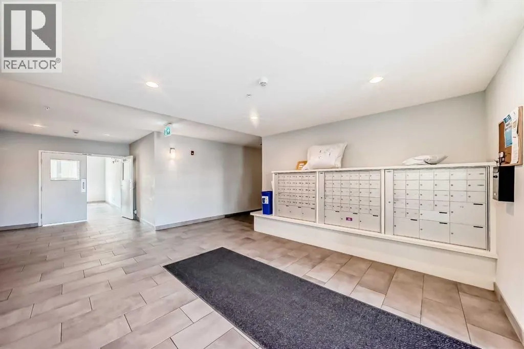 207, 40 Walgrove Walk SE