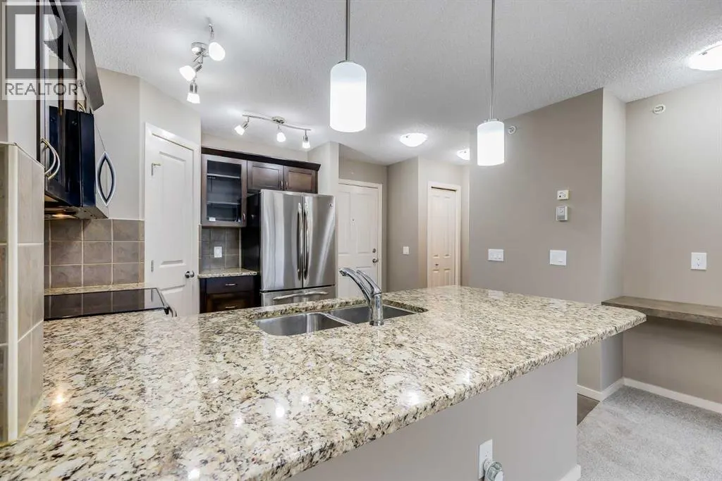 1305, 4 Kingsland Close SE