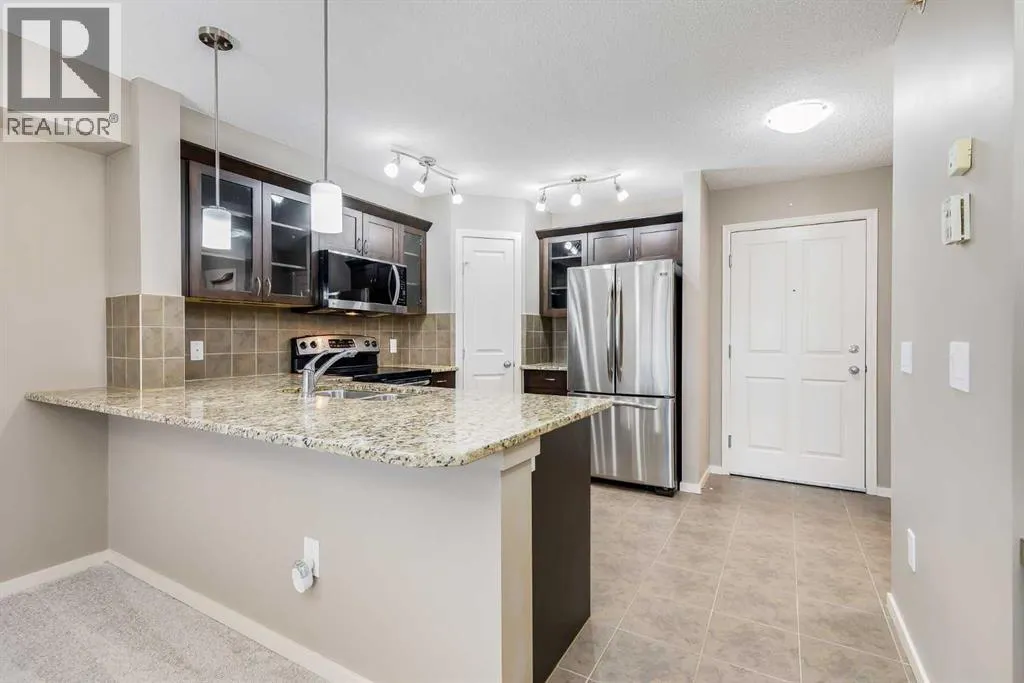 1305, 4 Kingsland Close SE