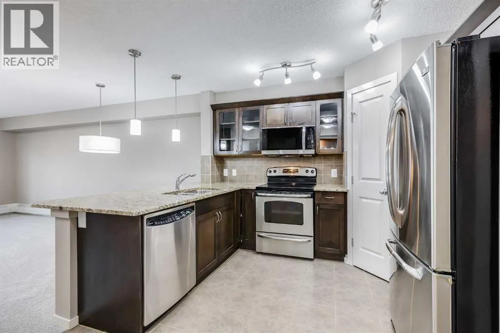 1305, 4 Kingsland Close SE