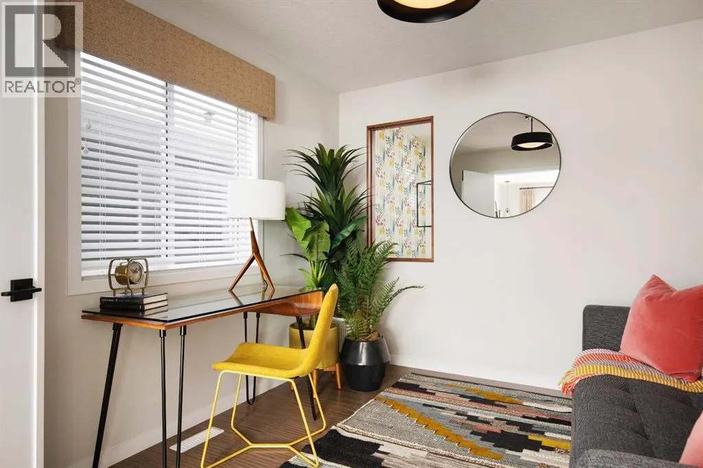 57 Creekside Avenue SW