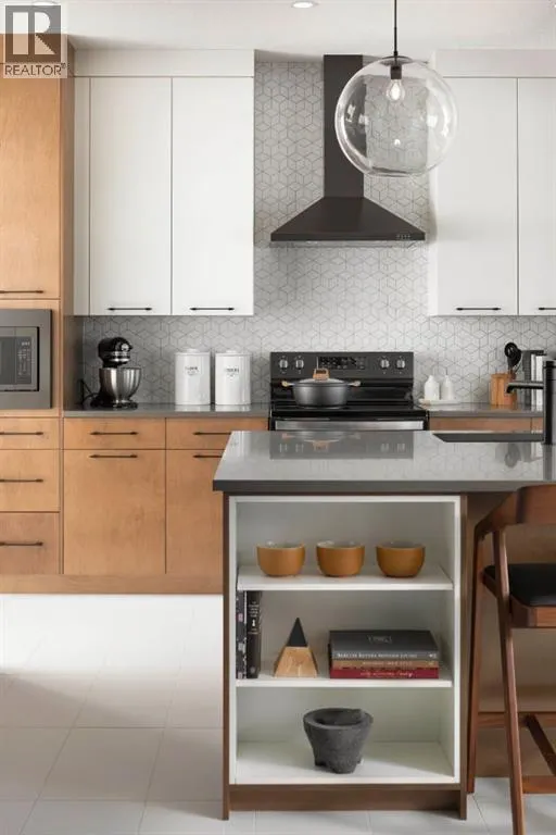 57 Creekside Avenue SW