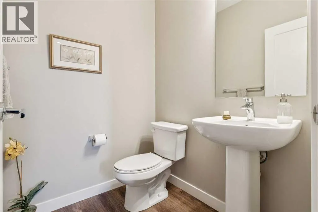 1101, 355 Nolancrest Heights NW