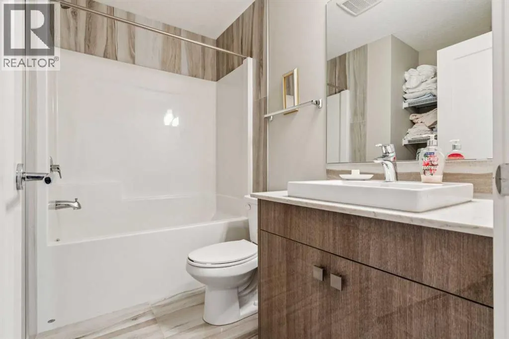 1101, 355 Nolancrest Heights NW