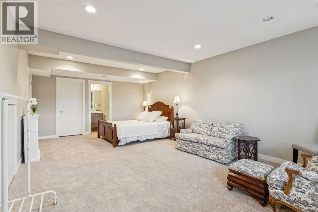 1101, 355 Nolancrest Heights NW