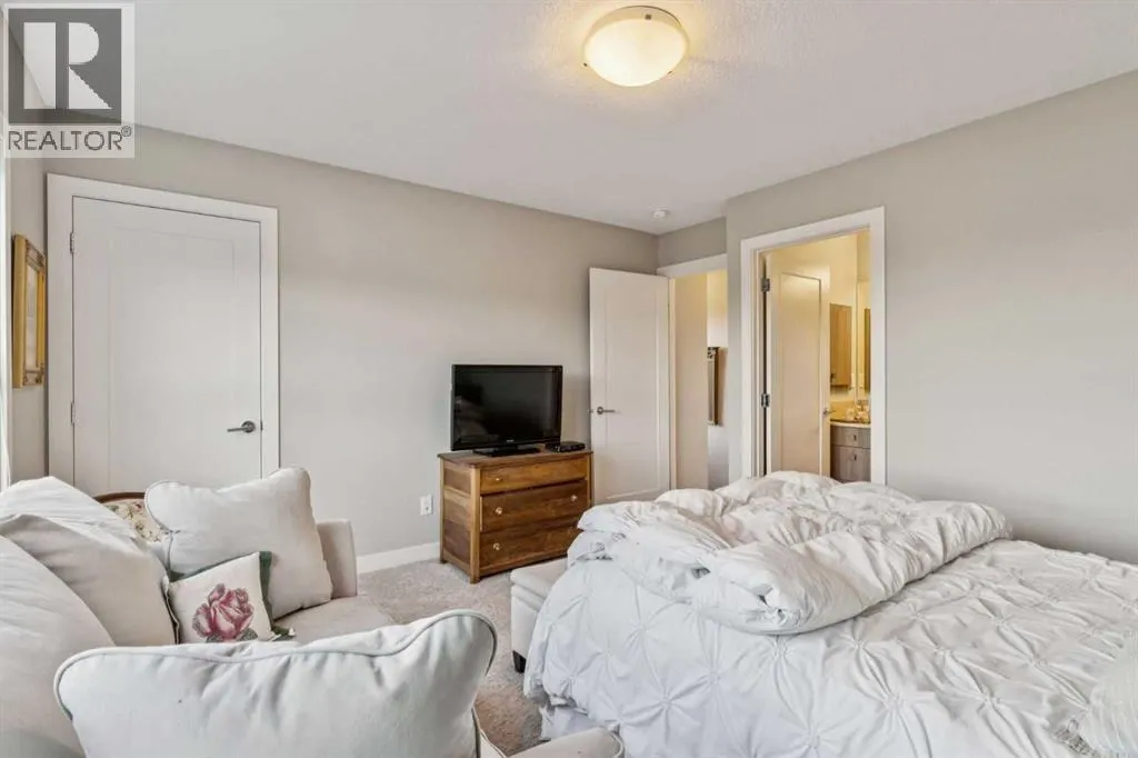 1101, 355 Nolancrest Heights NW