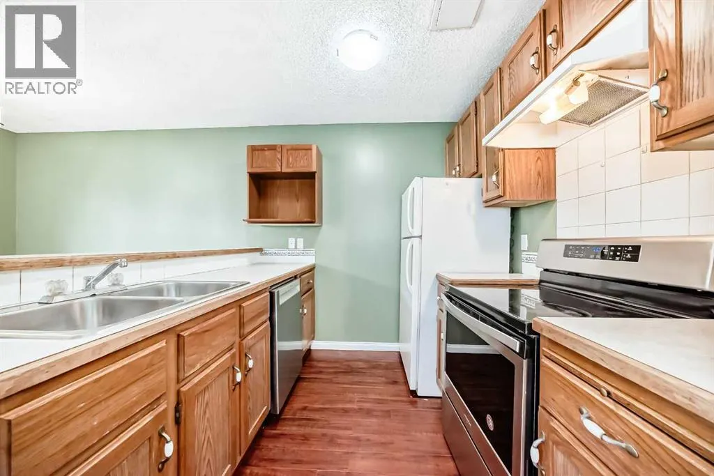 1, 208 Grier Terrace NE