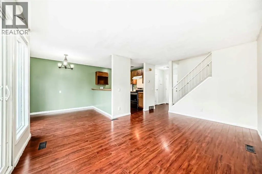 1, 208 Grier Terrace NE