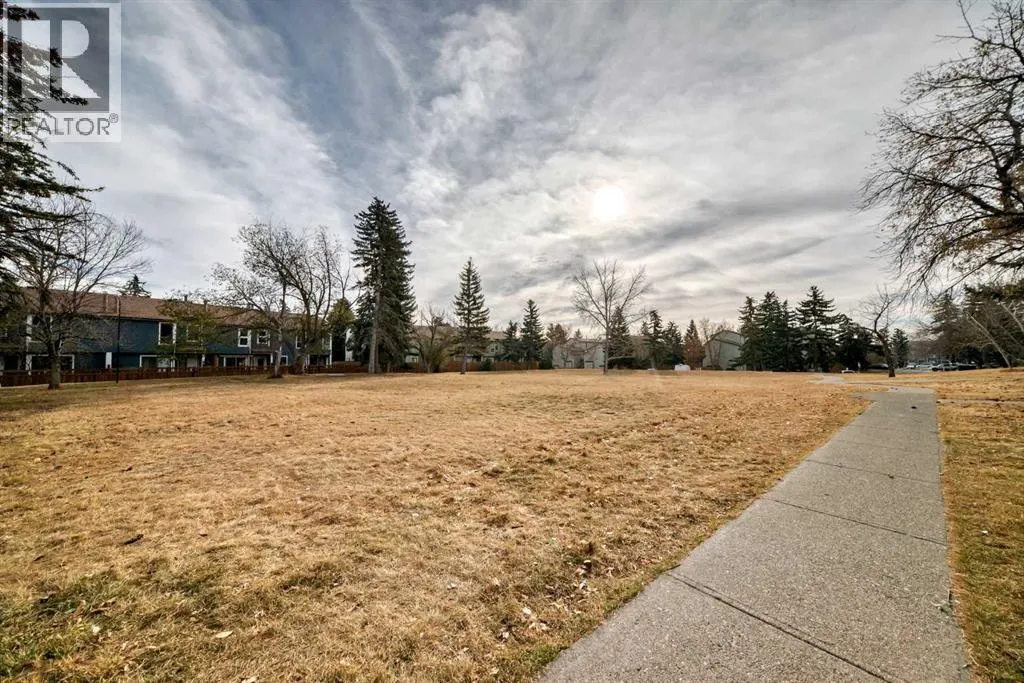 1, 208 Grier Terrace NE