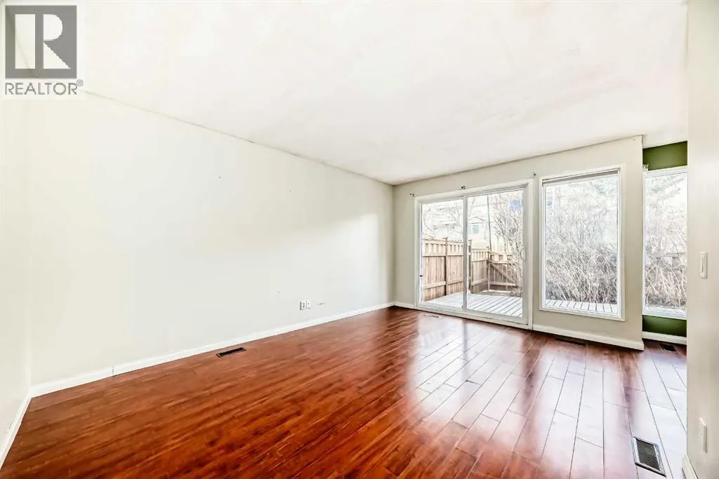 1, 208 Grier Terrace NE