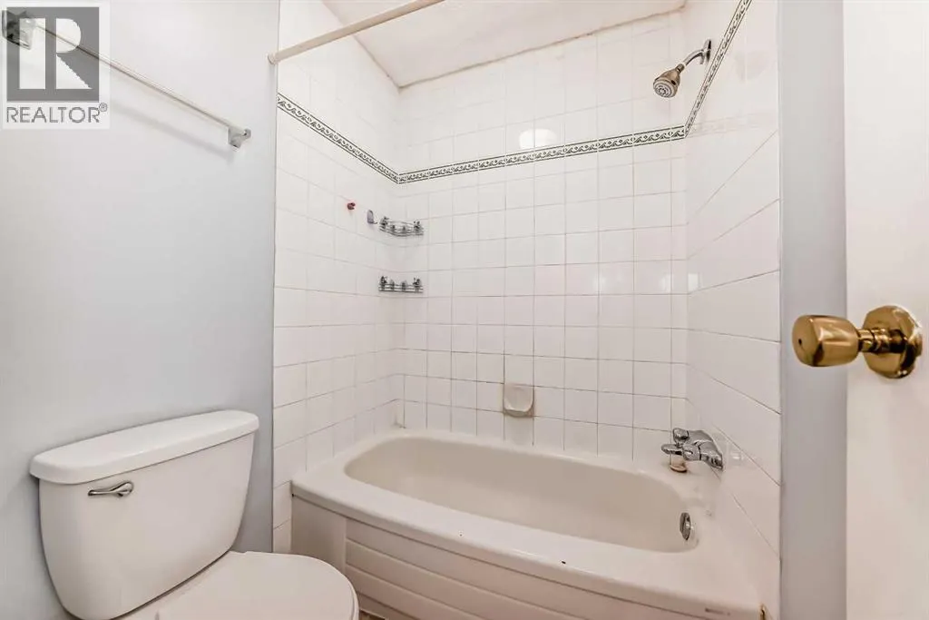 1, 208 Grier Terrace NE