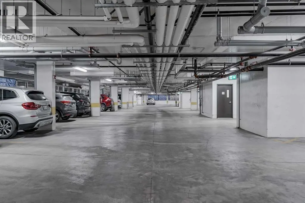 2208, 80 Greenbriar Place NW