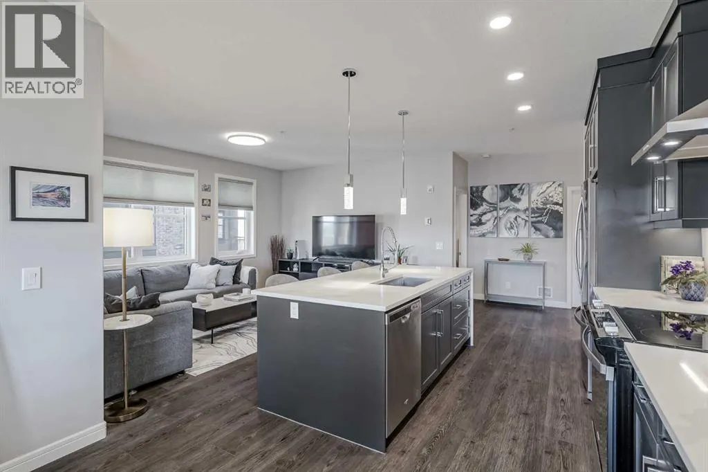 2208, 80 Greenbriar Place NW