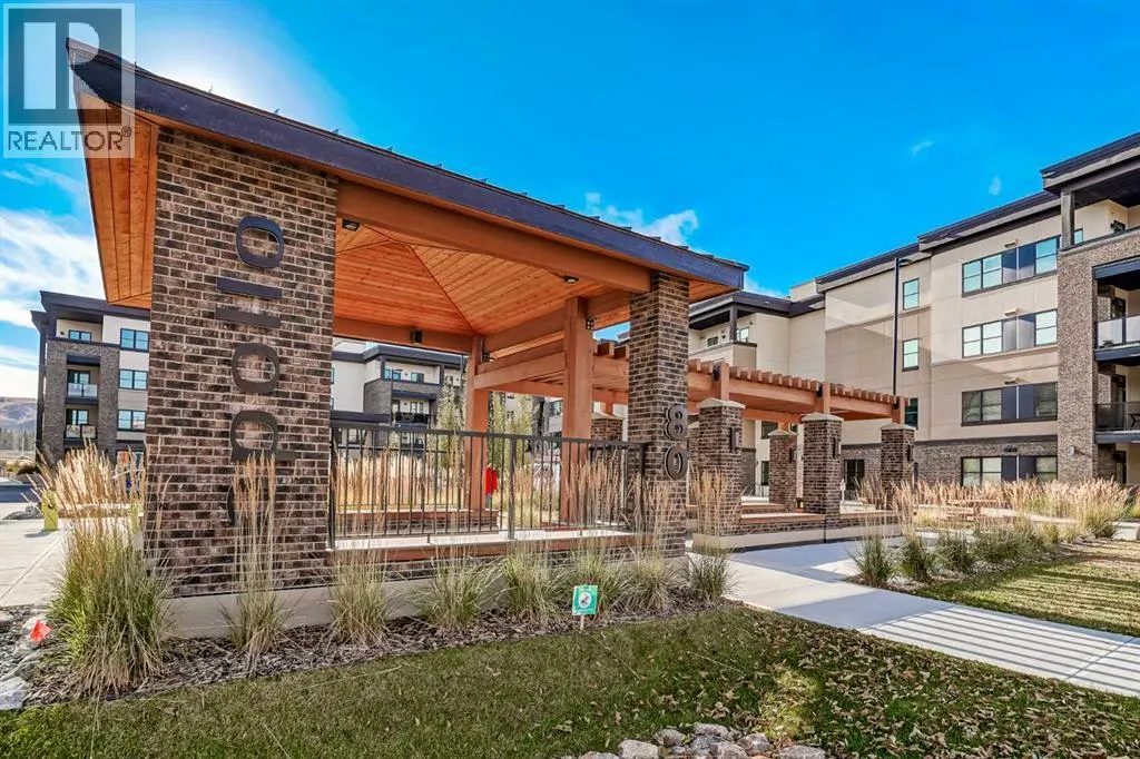 2208, 80 Greenbriar Place NW