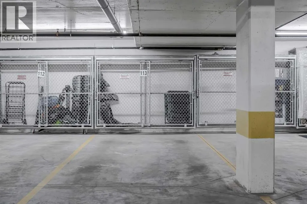 2208, 80 Greenbriar Place NW