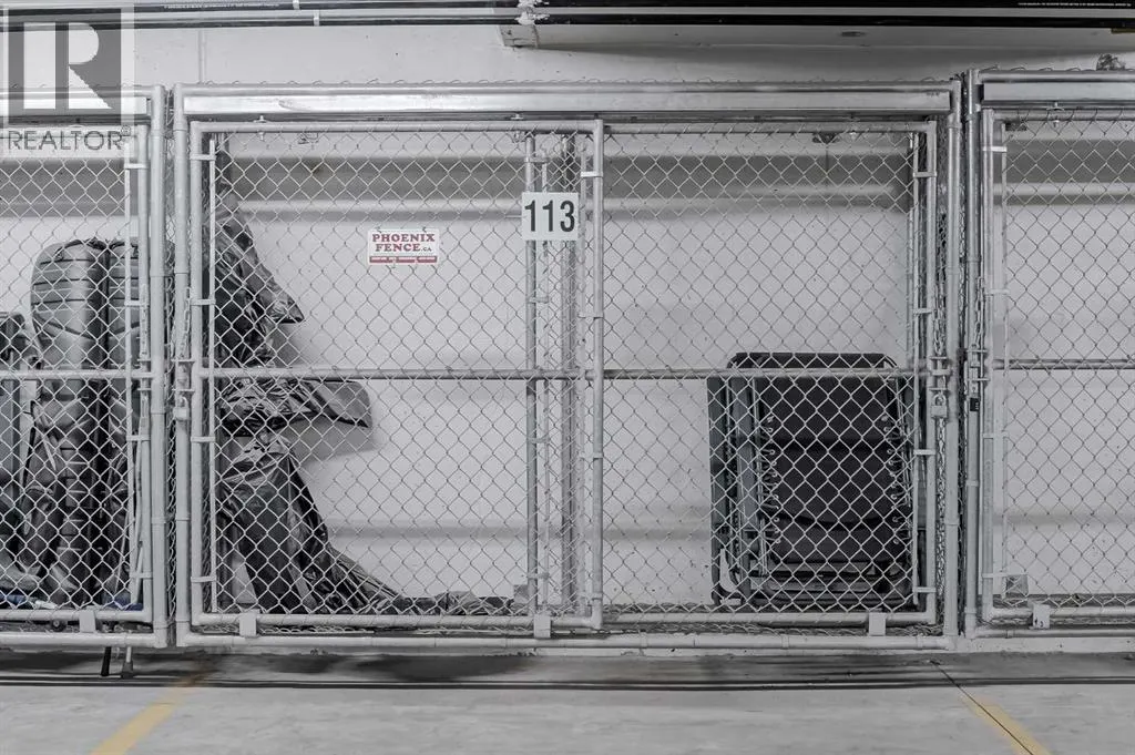 2208, 80 Greenbriar Place NW