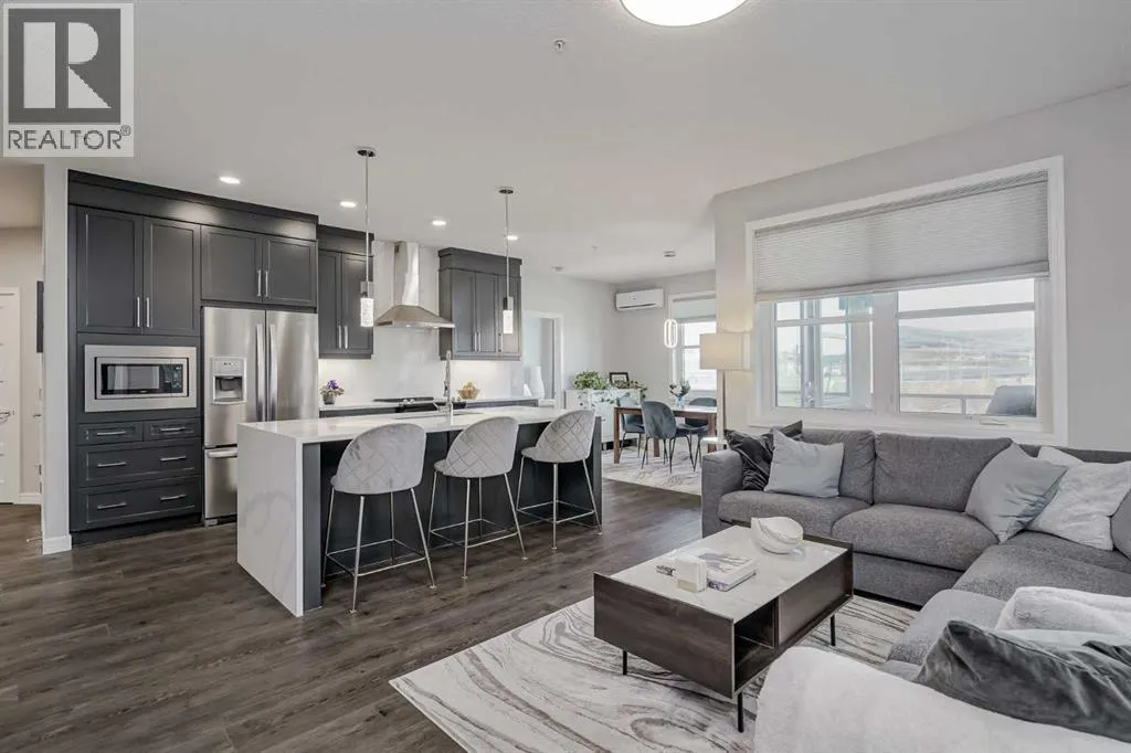 2208, 80 Greenbriar Place NW