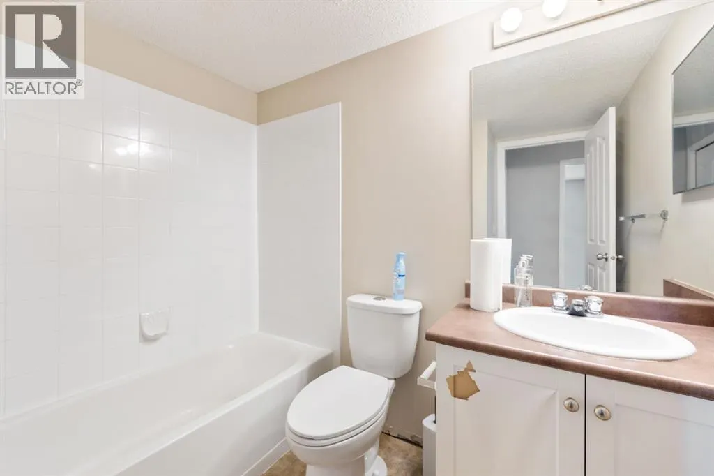 1102, 2395 Eversyde Avenue SW