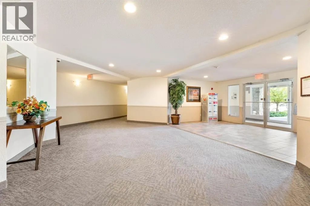 1102, 2395 Eversyde Avenue SW