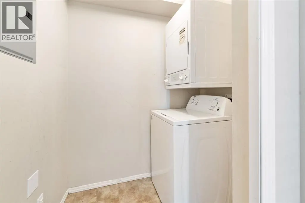 1102, 2395 Eversyde Avenue SW