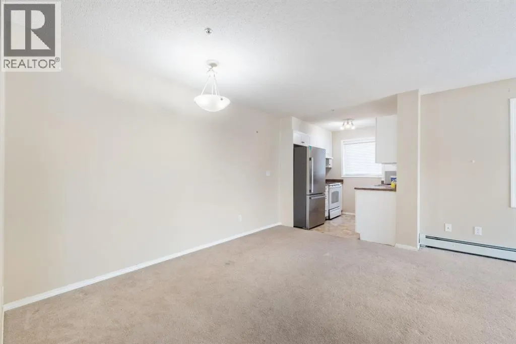 1102, 2395 Eversyde Avenue SW