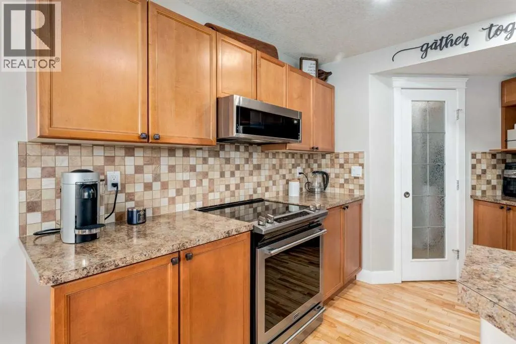 32 Evanscove Heights NW