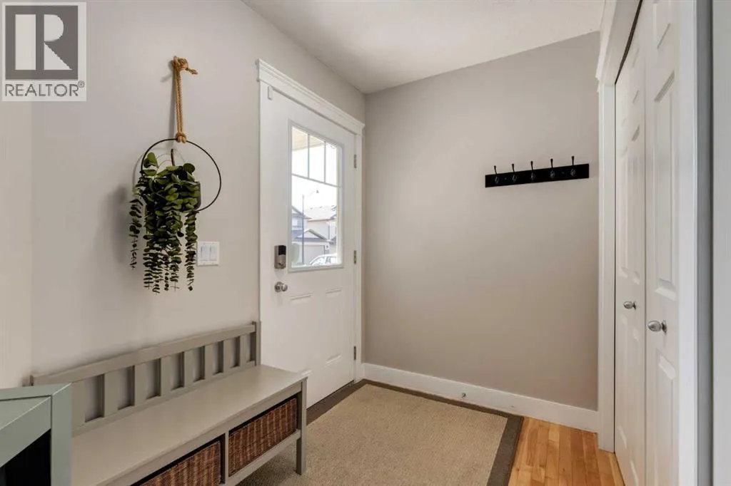 32 Evanscove Heights NW