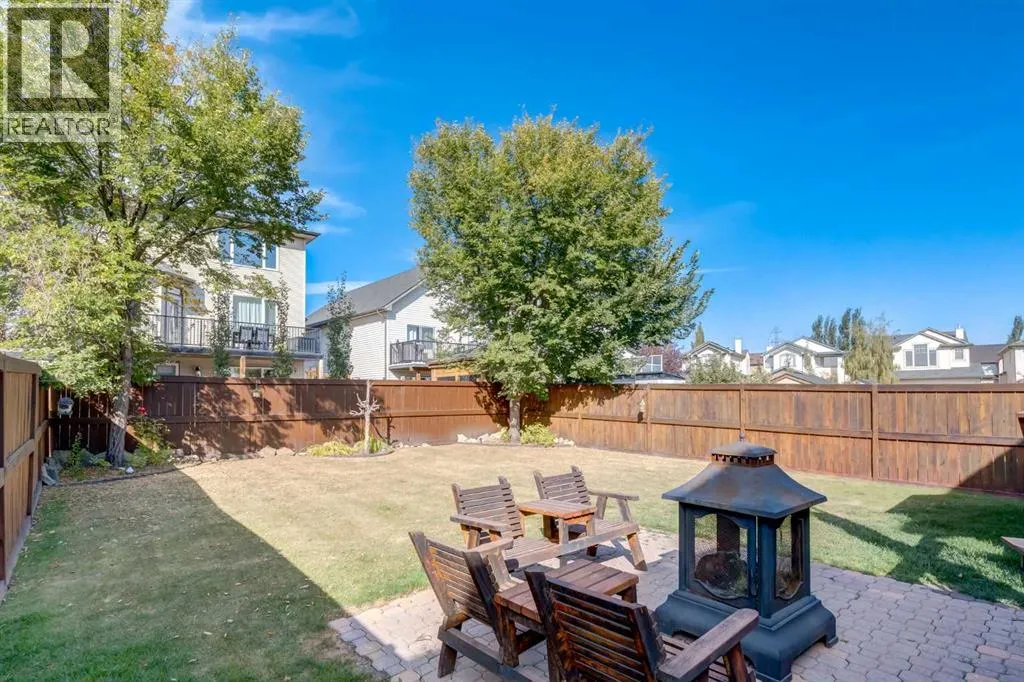 32 Evanscove Heights NW