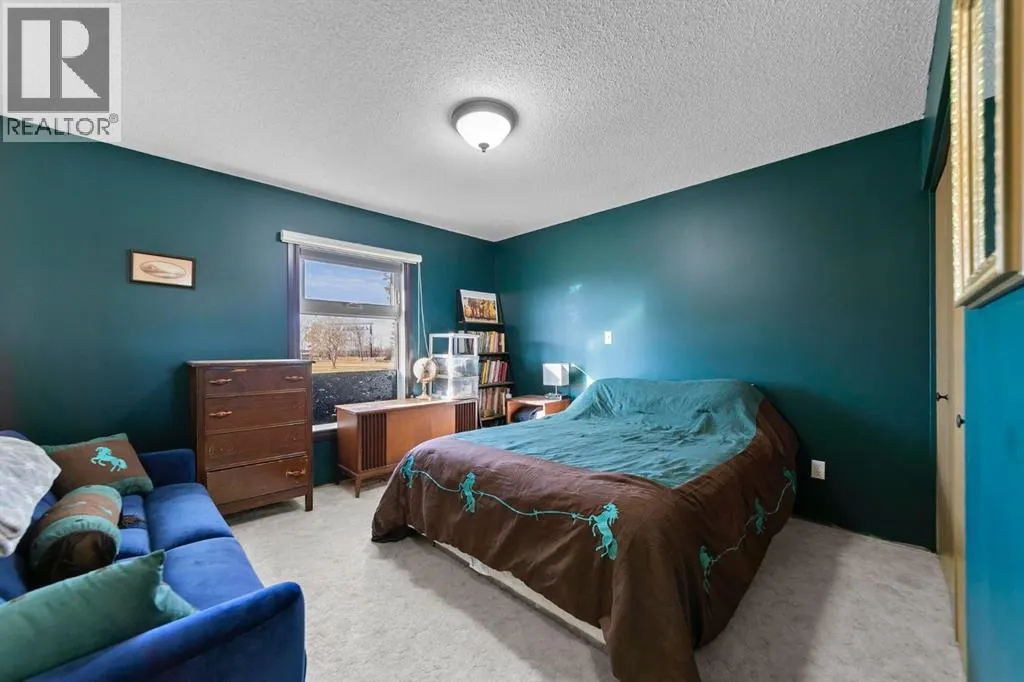 46037 Range Road 183