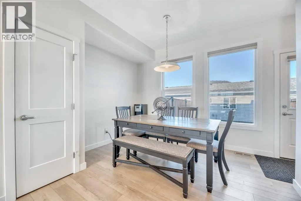 196 Wolf Hollow Park SE