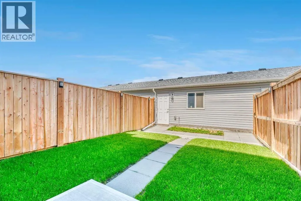 196 Wolf Hollow Park SE