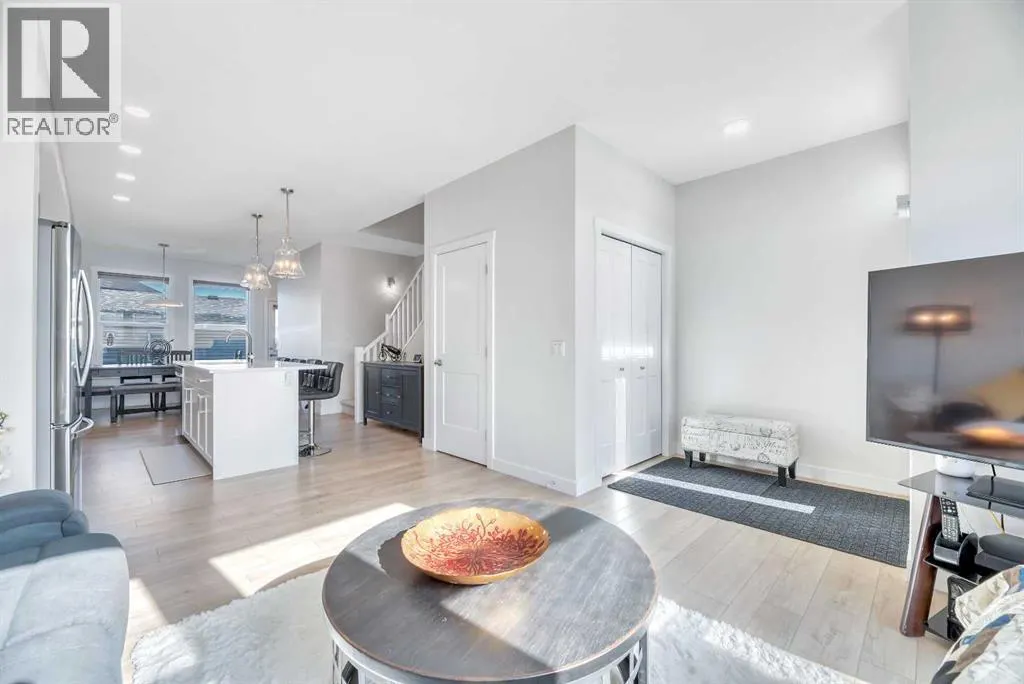 196 Wolf Hollow Park SE