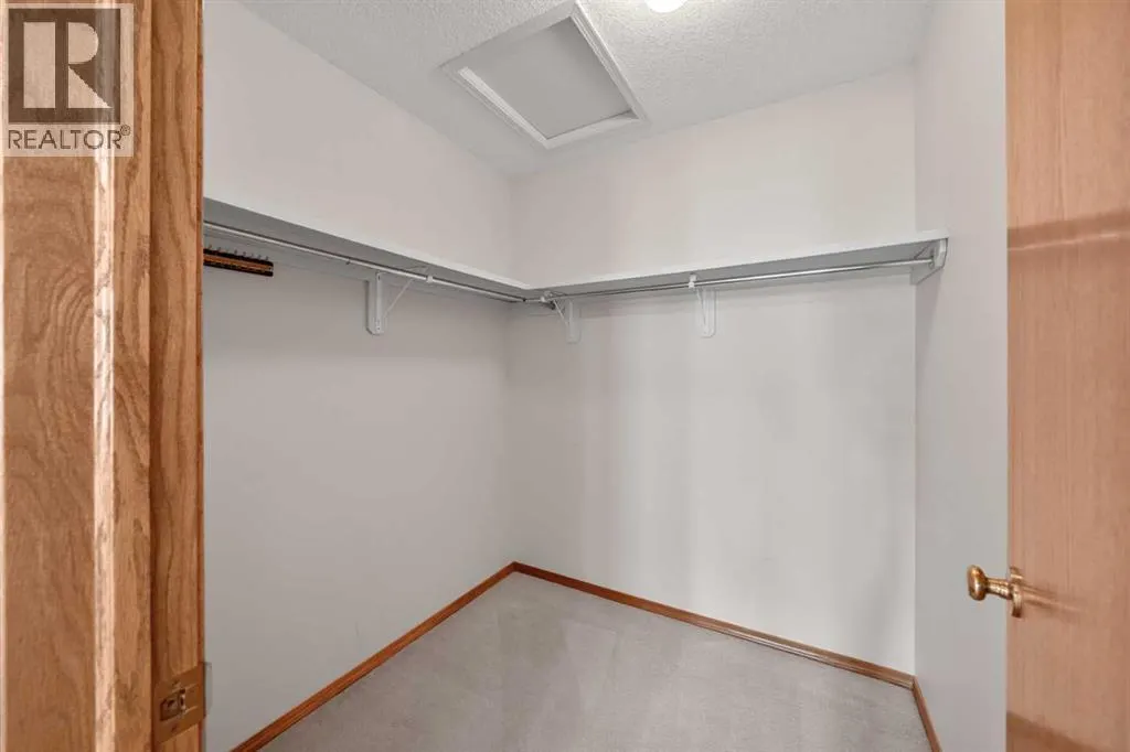 634 Sheep River Mews