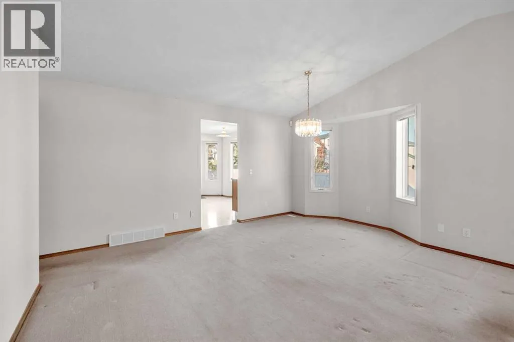 634 Sheep River Mews