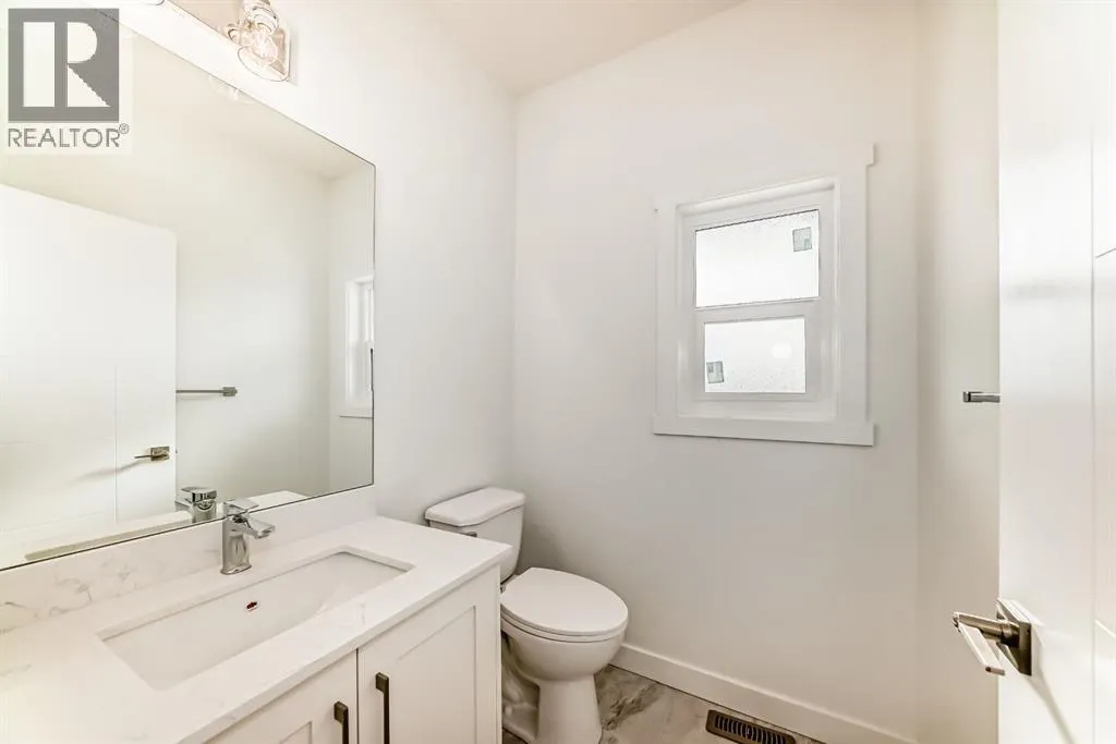 52, 145 Chelsea Mews