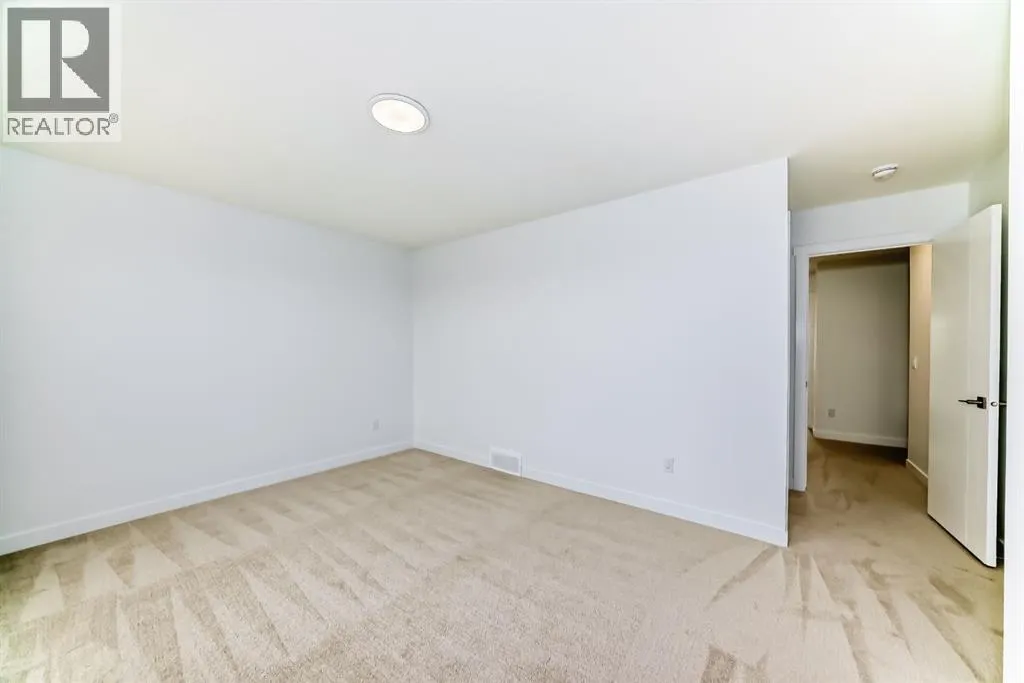 52, 145 Chelsea Mews