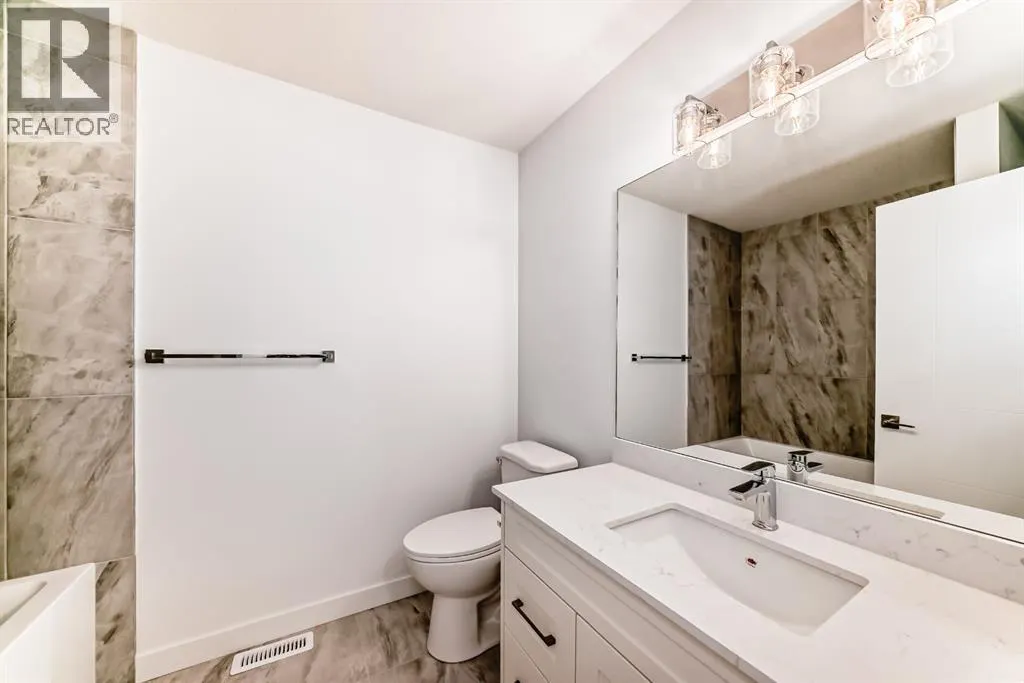 52, 145 Chelsea Mews