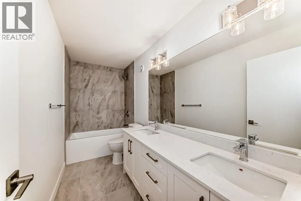 52, 145 Chelsea Mews