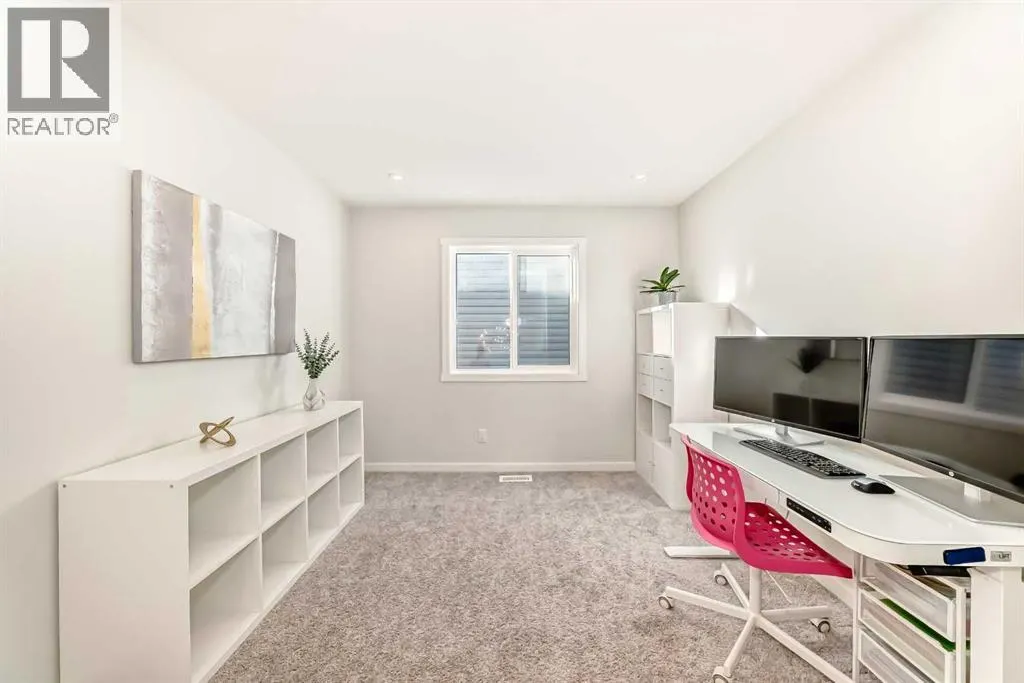 26 Lavender Drive SE