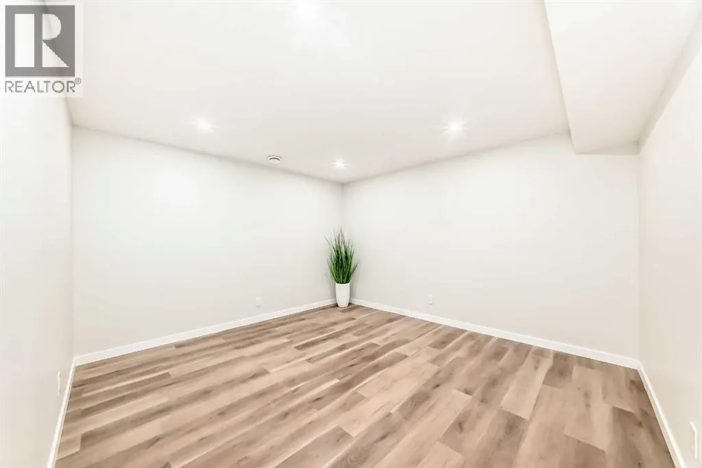 26 Lavender Drive SE