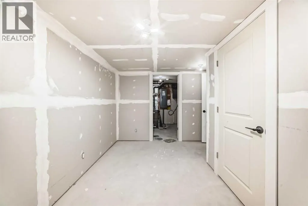 26 Lavender Drive SE