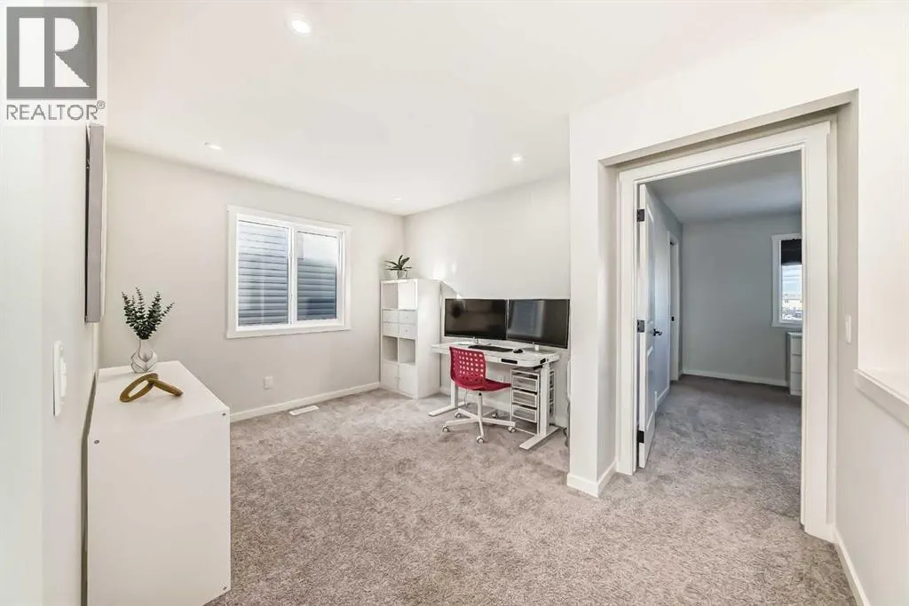 26 Lavender Drive SE