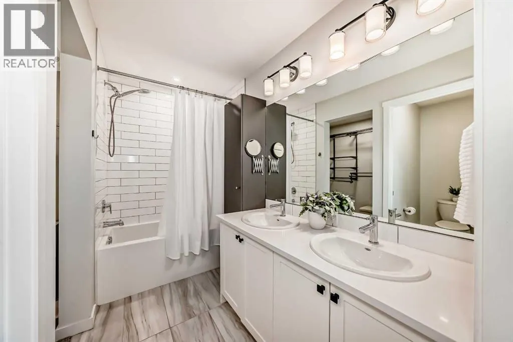 26 Lavender Drive SE