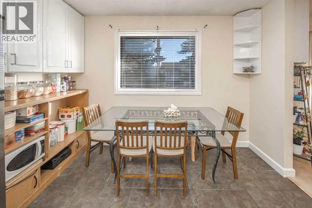 112 Shawmeadows Crescent SW