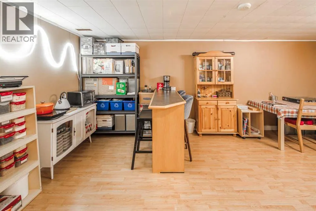 112 Shawmeadows Crescent SW