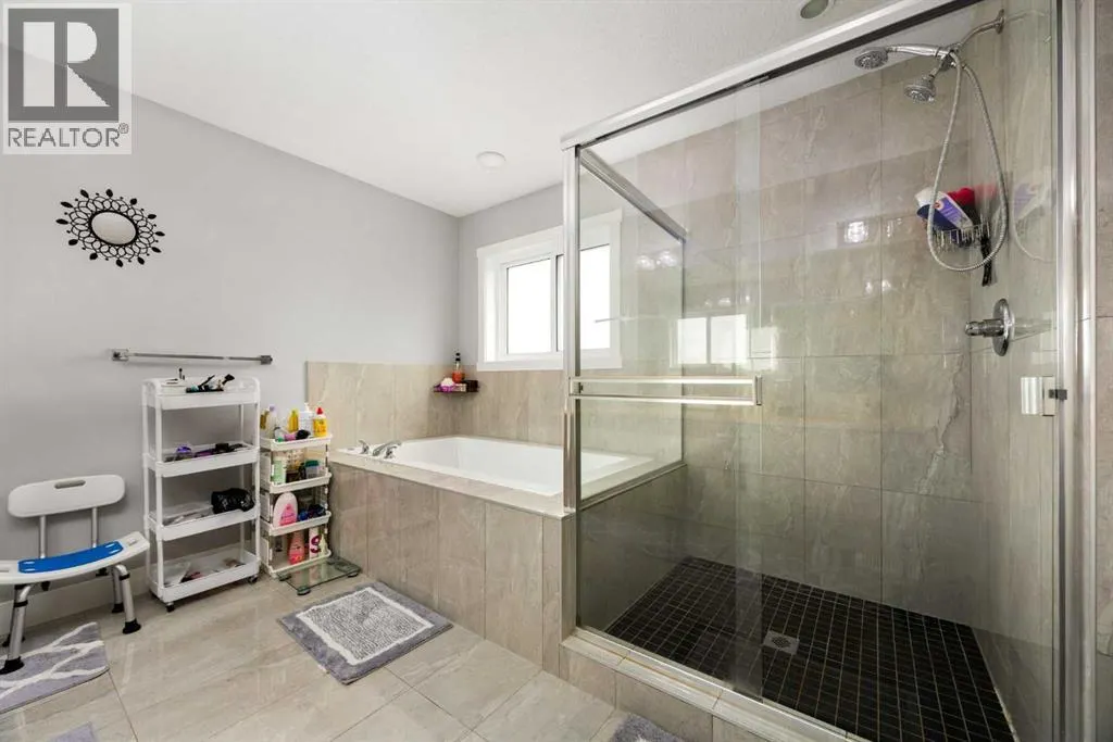 106 Baysprings Gardens SW