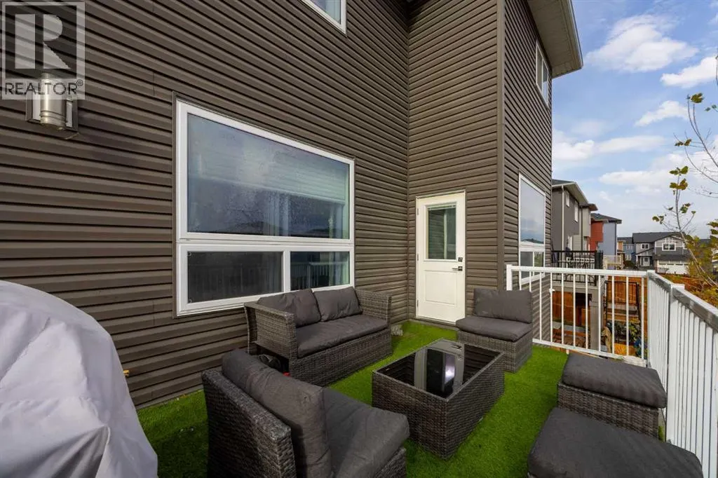 106 Baysprings Gardens SW