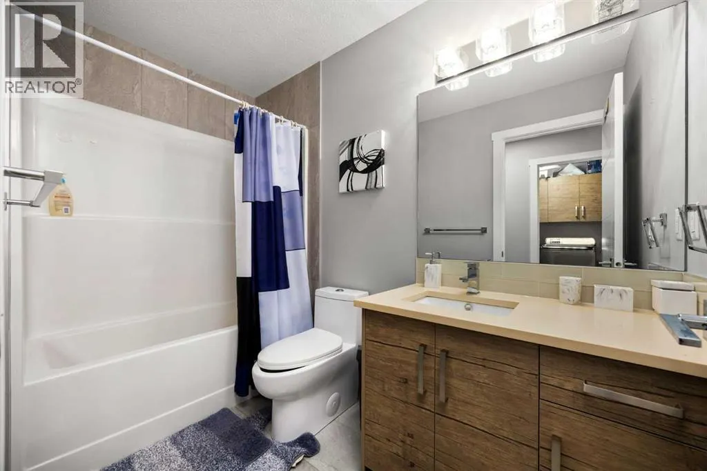 106 Baysprings Gardens SW