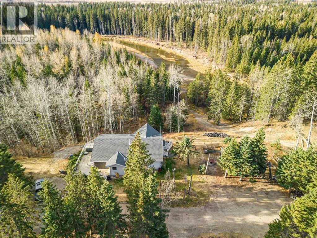 2419 351 Township Road Township