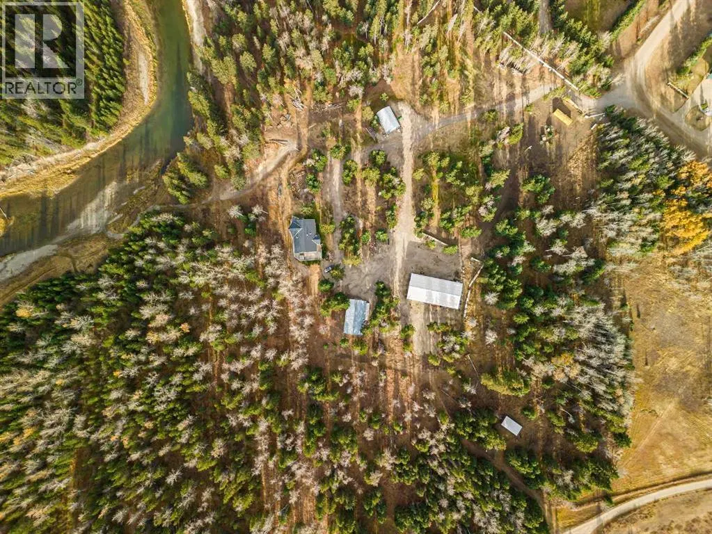 2419 351 Township Road Township